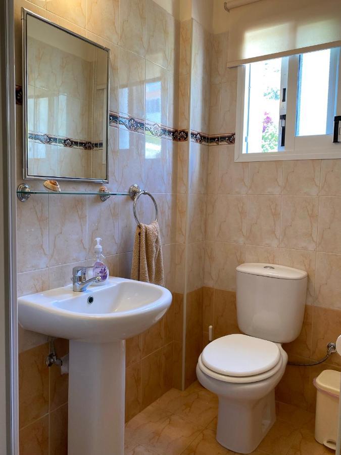 Villa Alicia With Priv Pool, Beautiful Garden And Shady Veranda- 5 Min To The Beach Пея Екстериор снимка