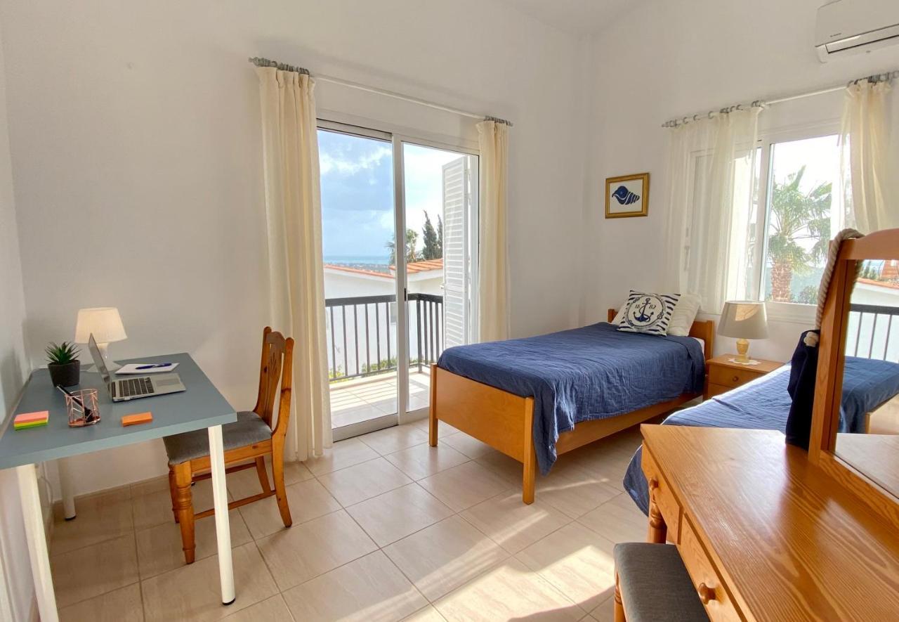 Villa Alicia With Priv Pool, Beautiful Garden And Shady Veranda- 5 Min To The Beach Пея Екстериор снимка
